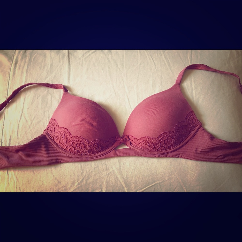 Like New Body By Victoria wireless bra
